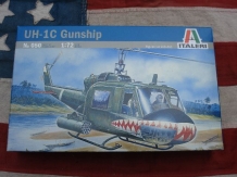images/productimages/small/UH-1C Gunship Italeri voor schaal 1;72 nw.jpg